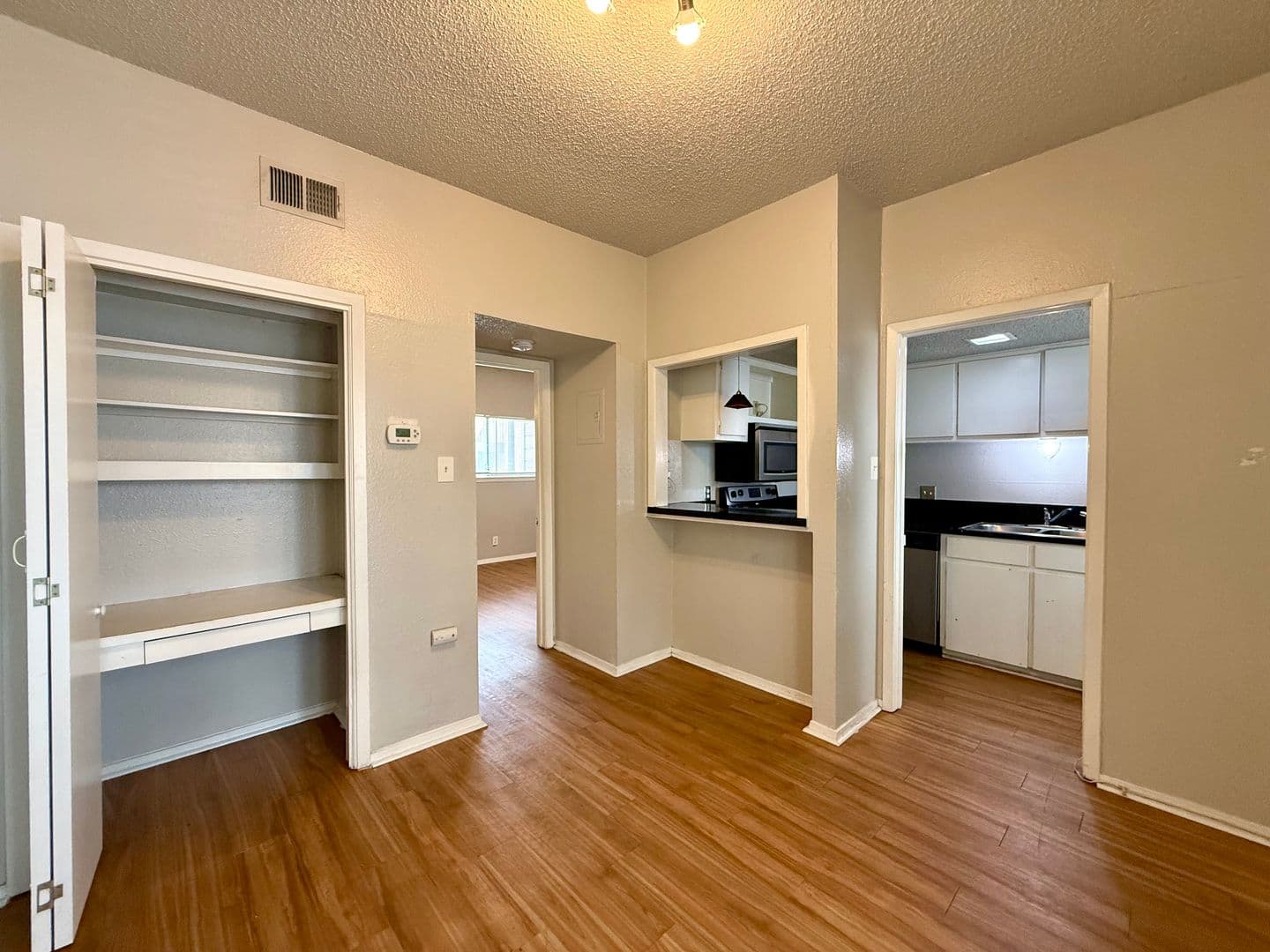Austin Condo: 3000 Guadalupe #103