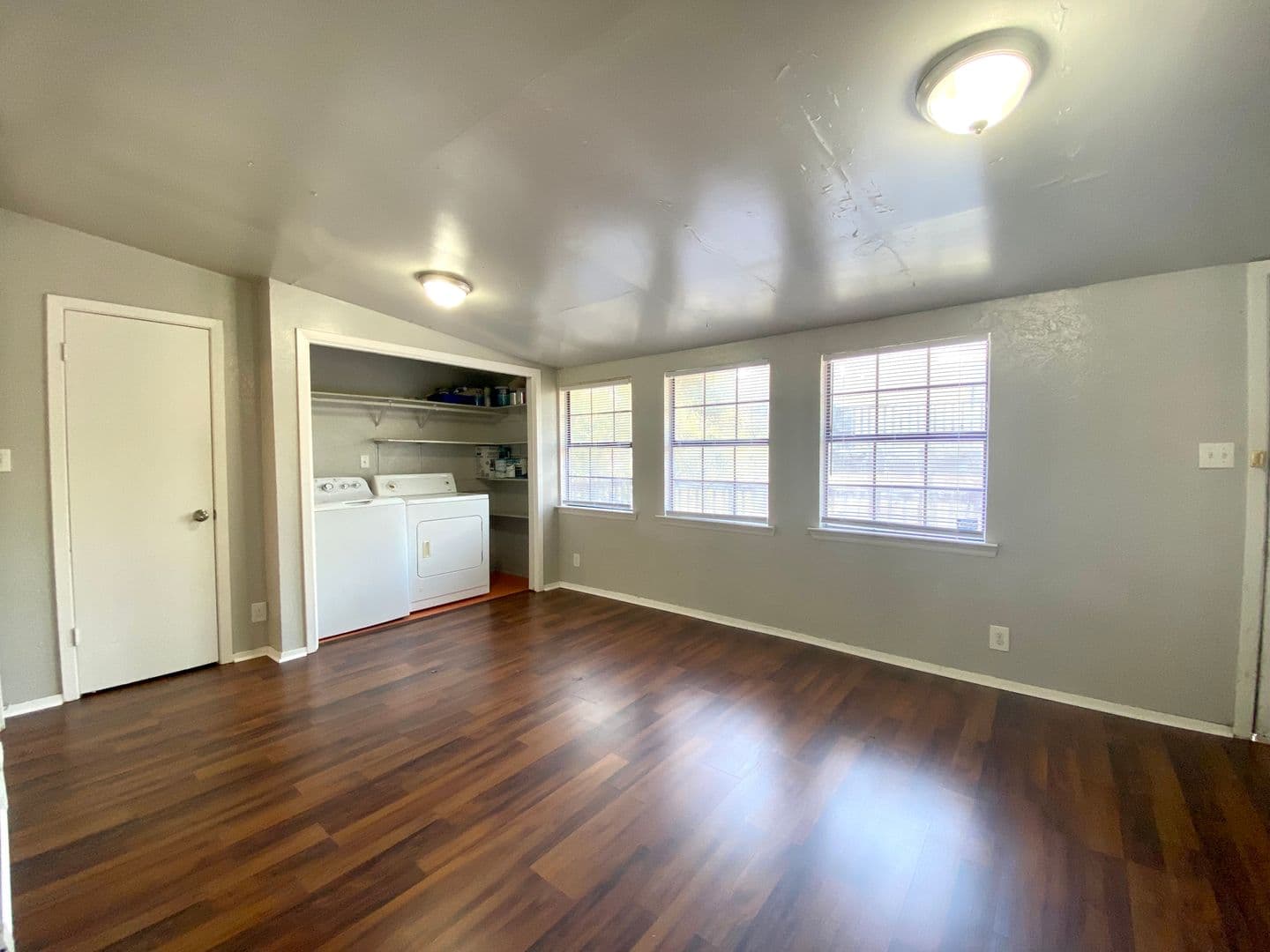 Austin Apartment: 407 E. 30th Street