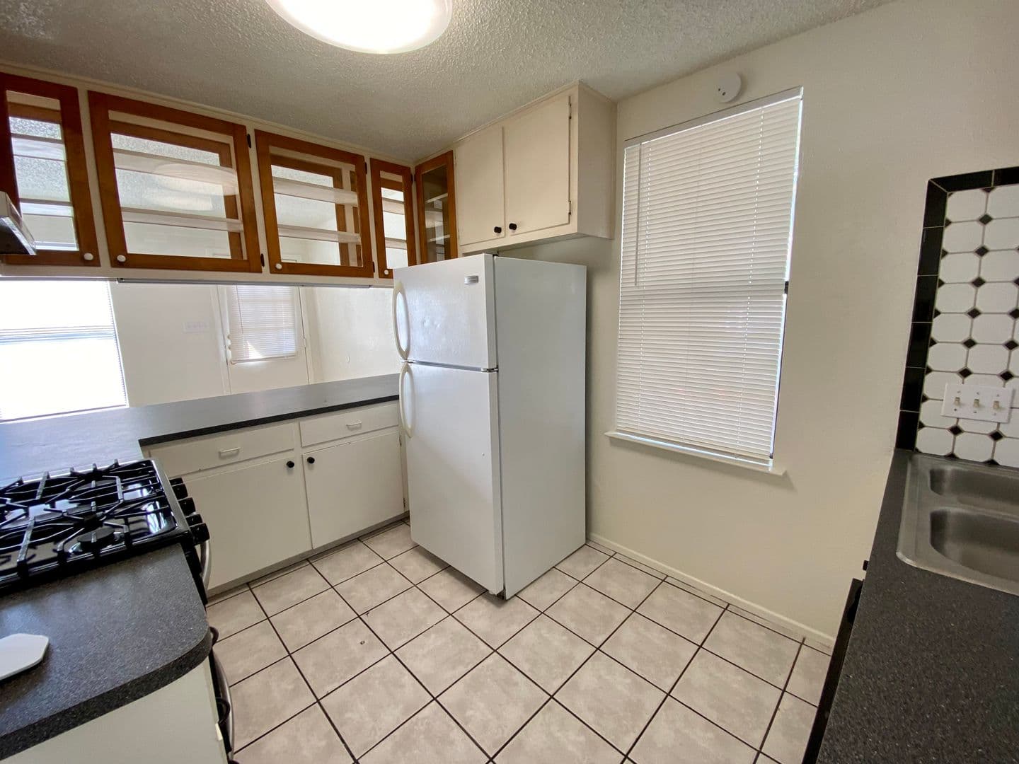 Austin Apartment: 407 E. 30th Street