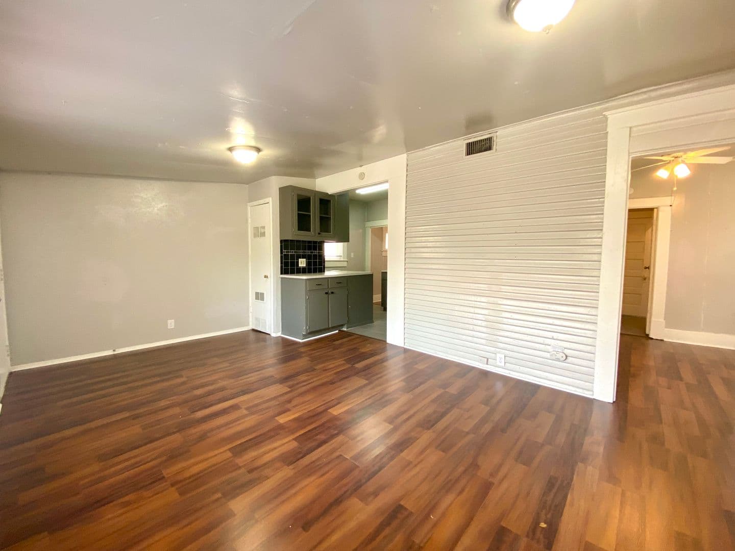 Austin Apartment: 407 E. 30th Street