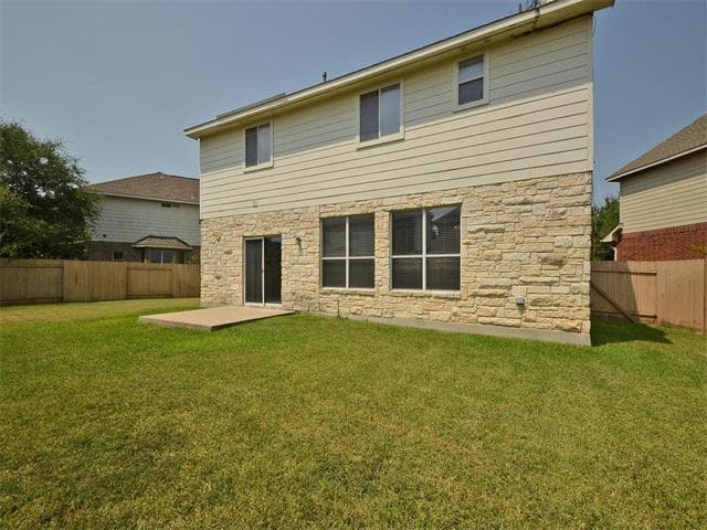 Austin House: 13533 Oregon Flats Trail