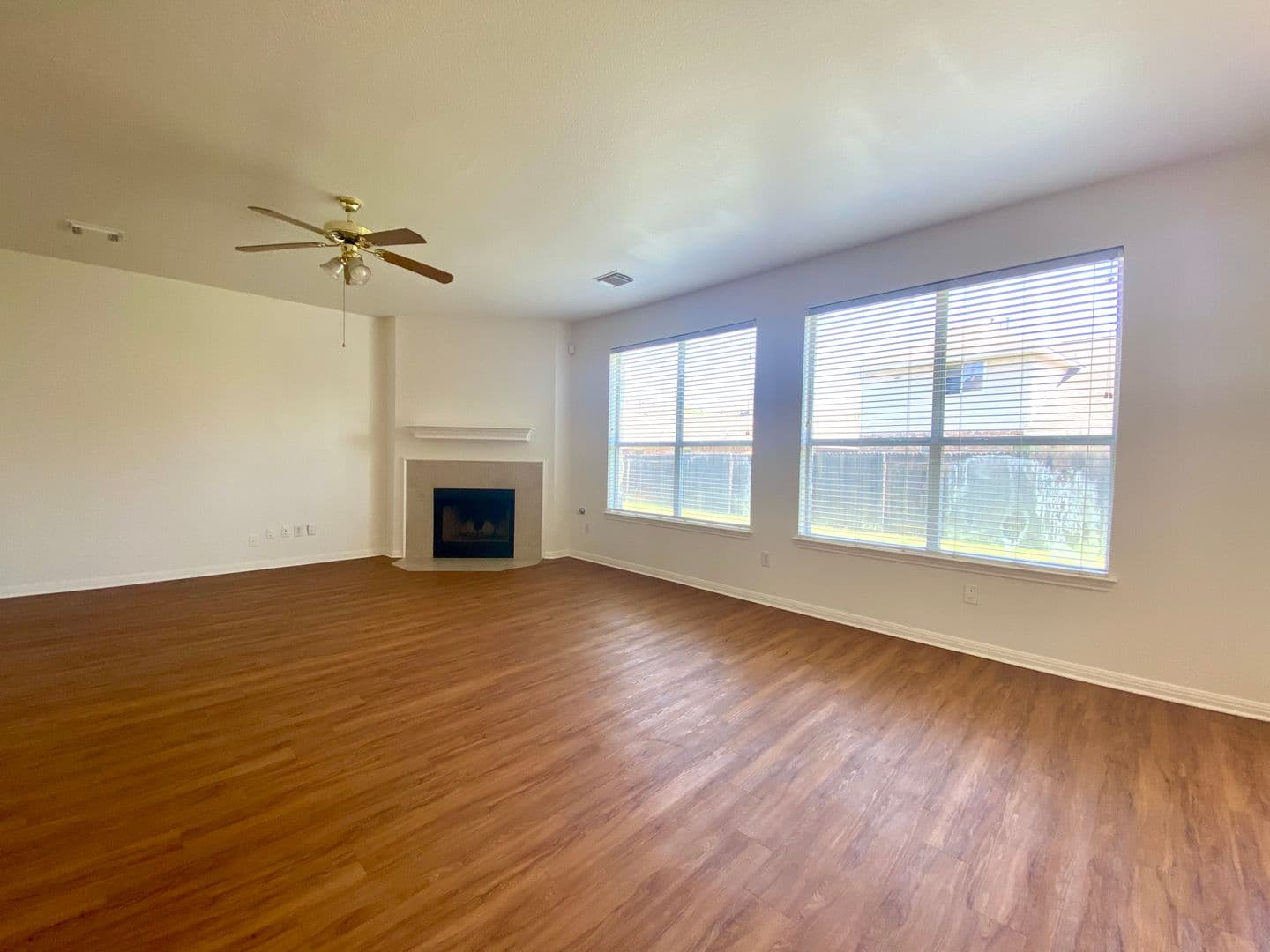 Austin House: 13533 Oregon Flats Trail