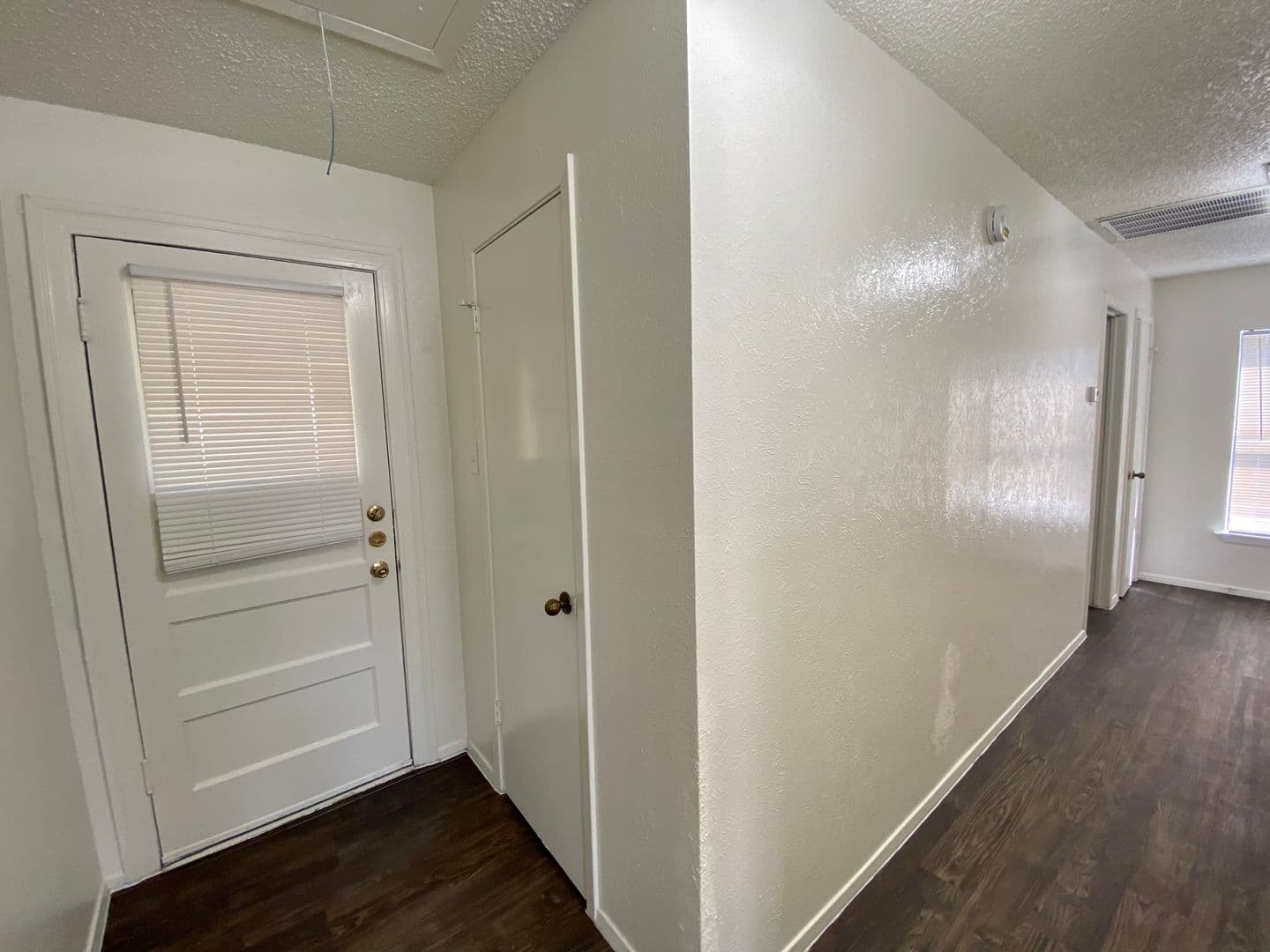Austin Apartment: 407 E. 30th Street