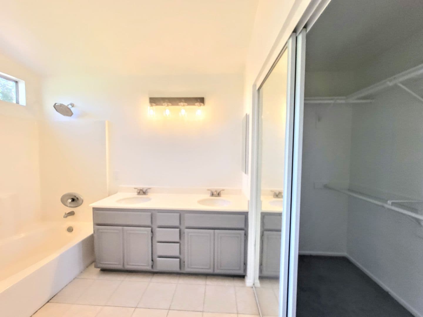 Temecula House: 31654 Corte Esparza