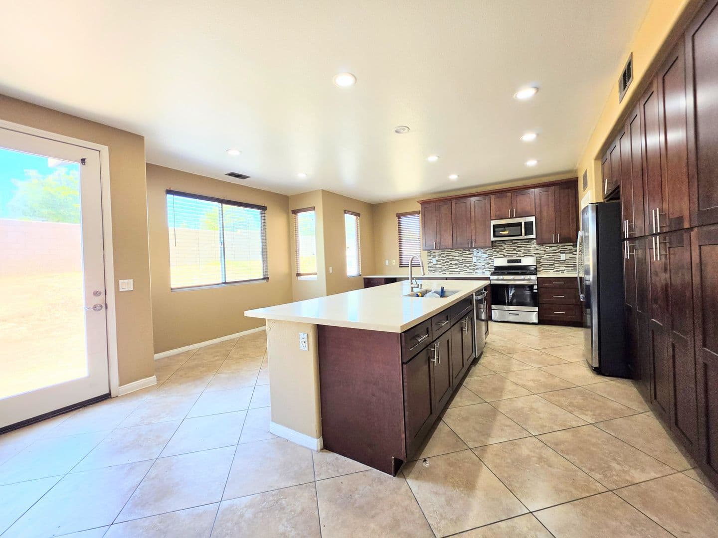 Menifee House: 30040 Cheveley Park St