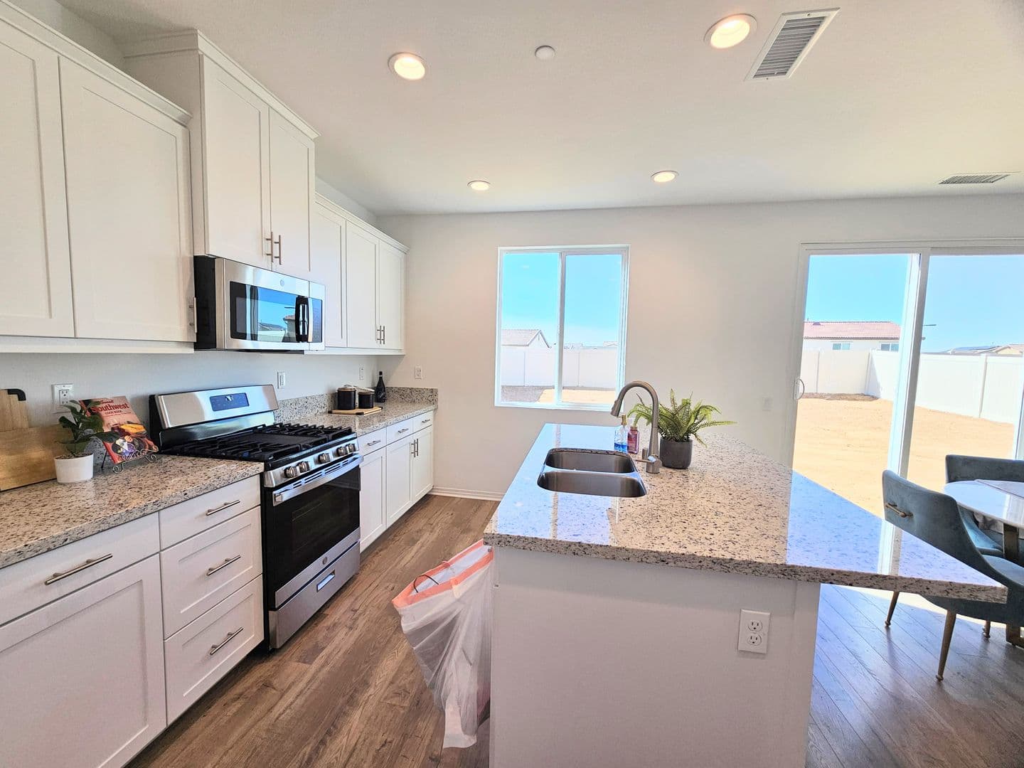 Beaumont House: 14219 Sicily CT