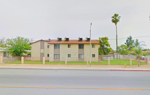 San Jacinto Apartment: 700 E Main St