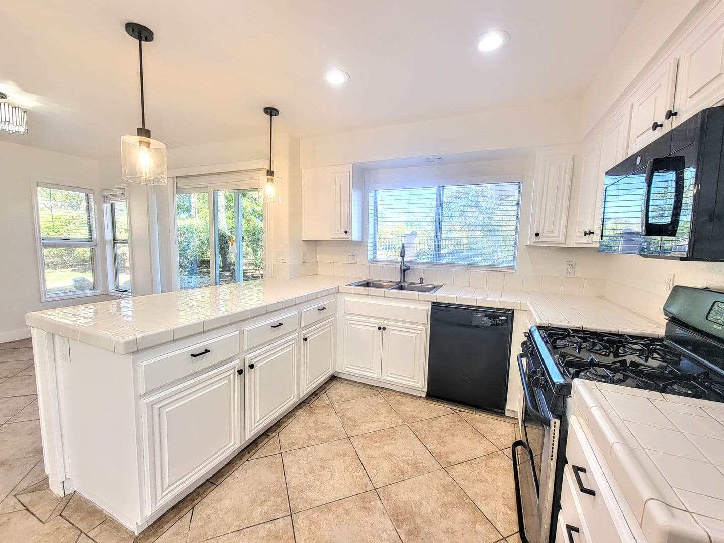 Temecula House: 31654 Corte Esparza