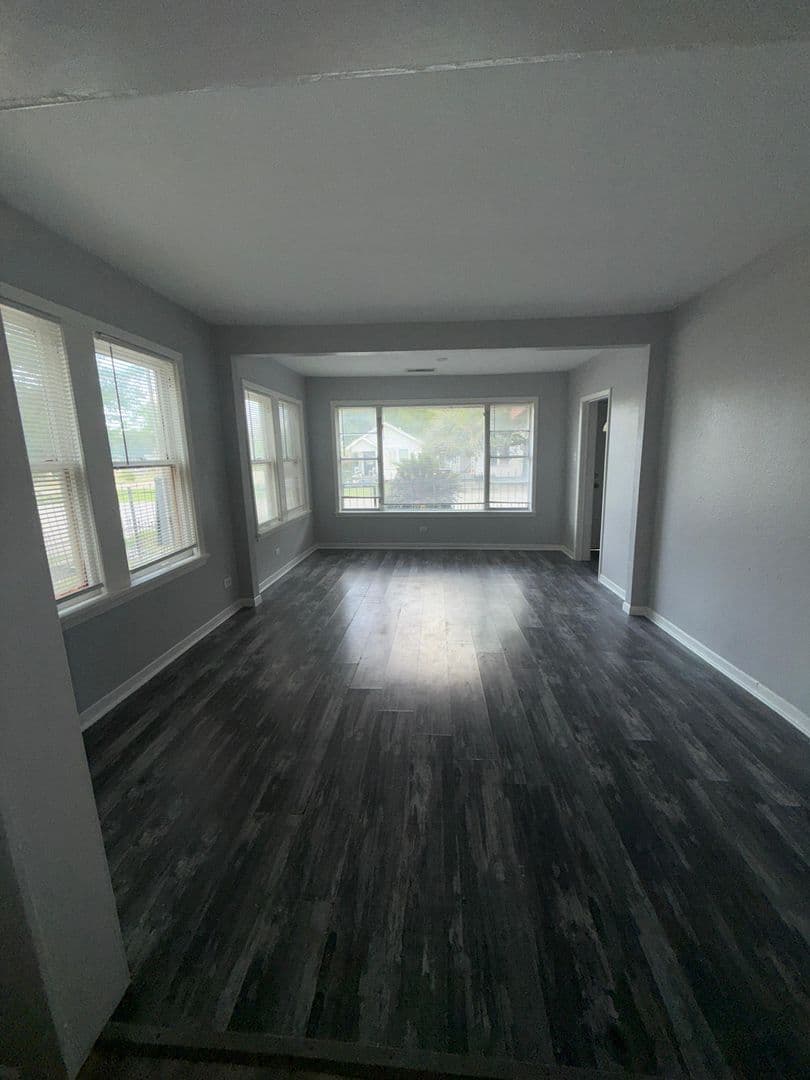 Houston Apartment: 3012 Live Oak St