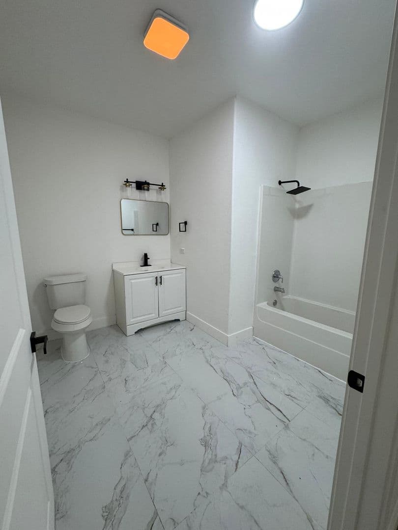 Beaumont House: 2495 Wilson St