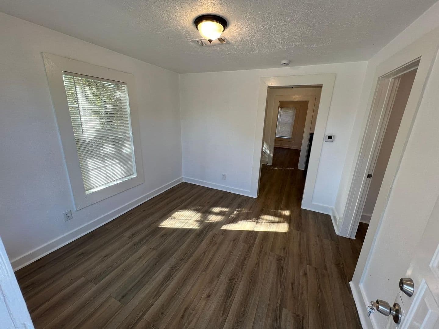 Beaumont Apartment: 690 Avenue E