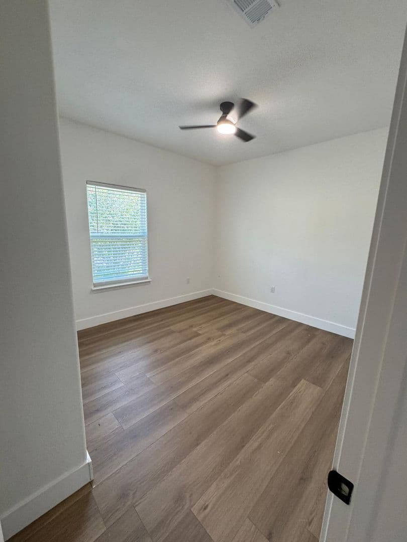 Beaumont House: 2495 Wilson St