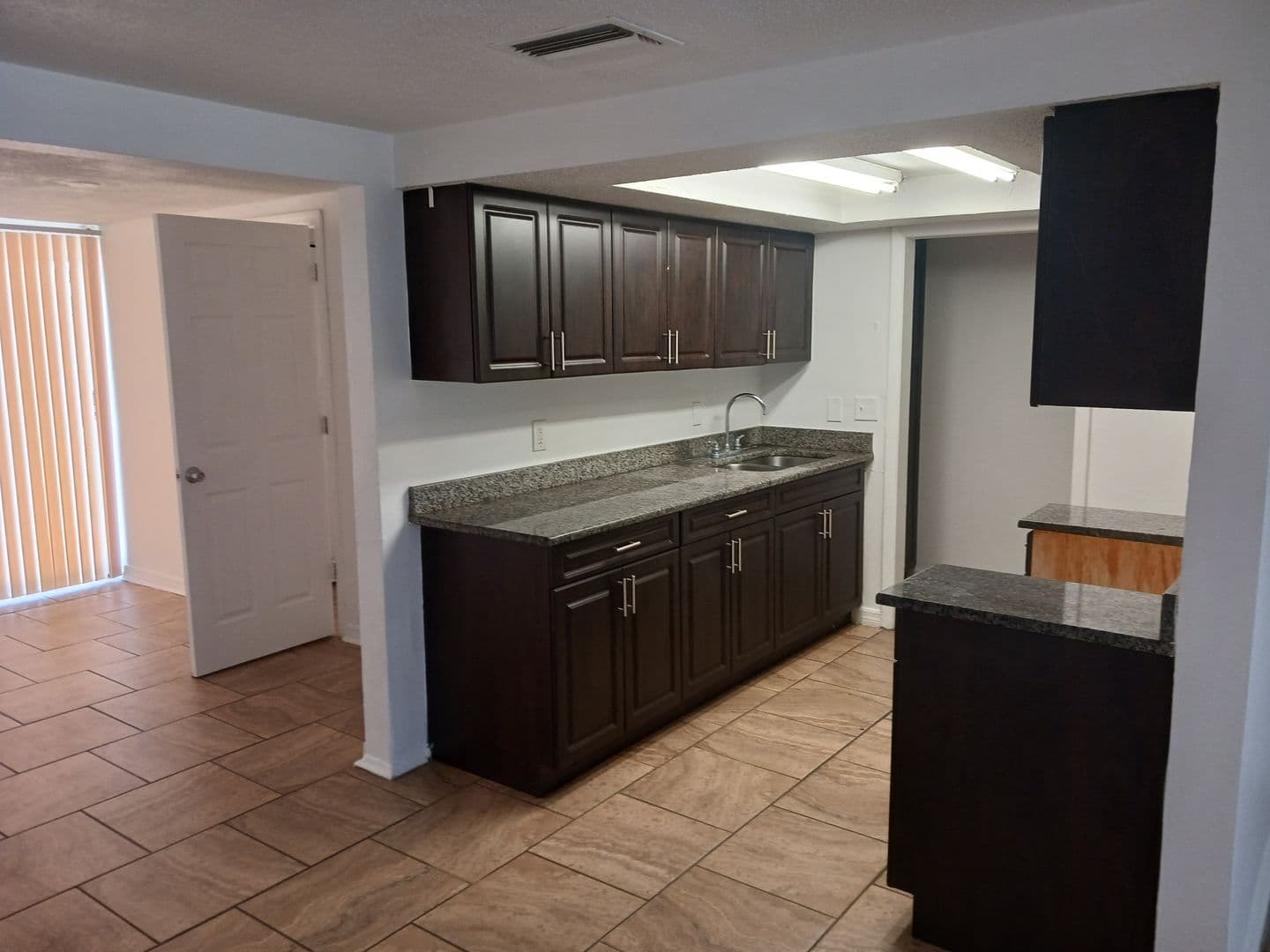 Port Richey House: 6830 Mesa Verde St