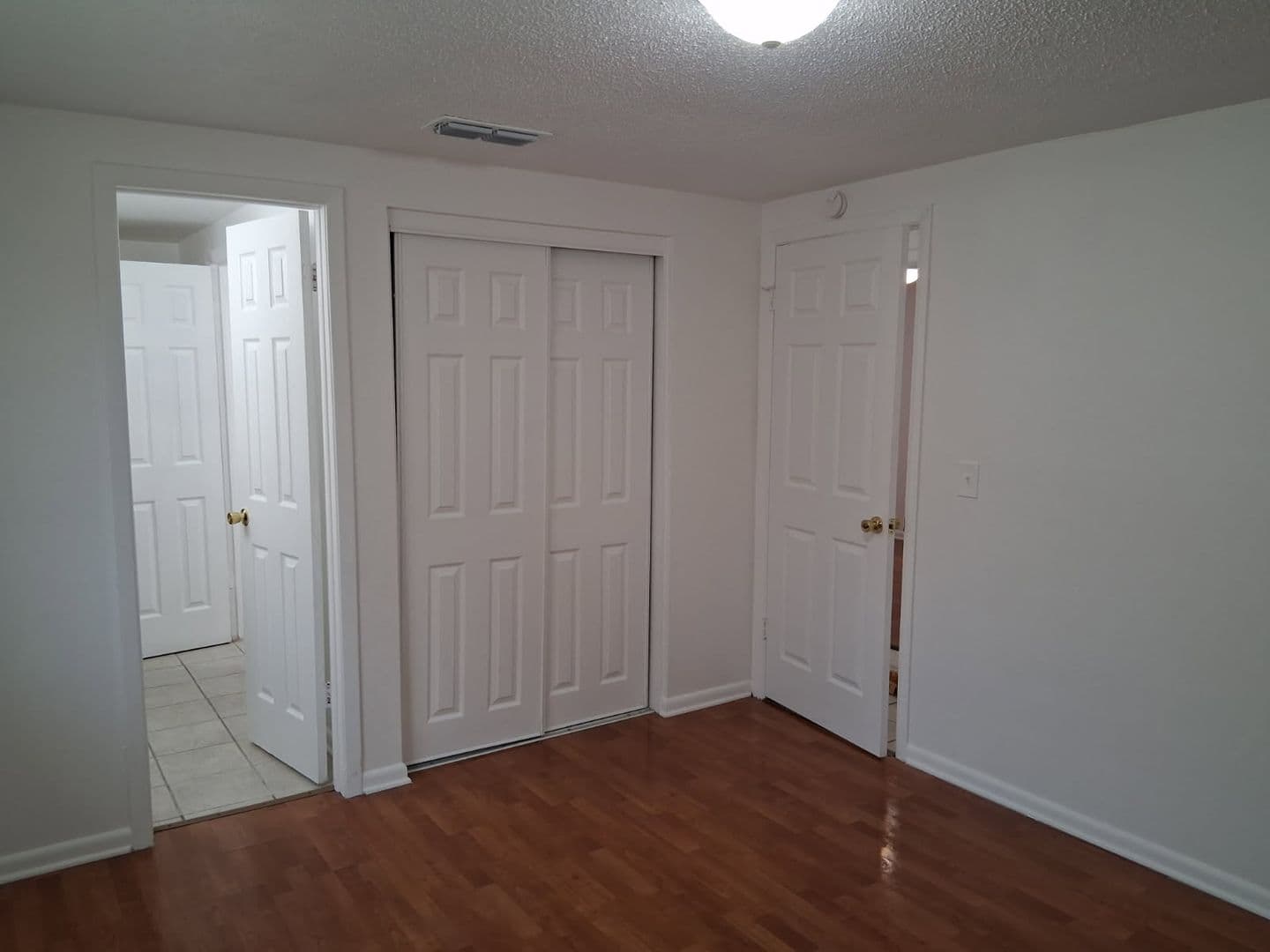 Seffner House: 103 Hickory Ln