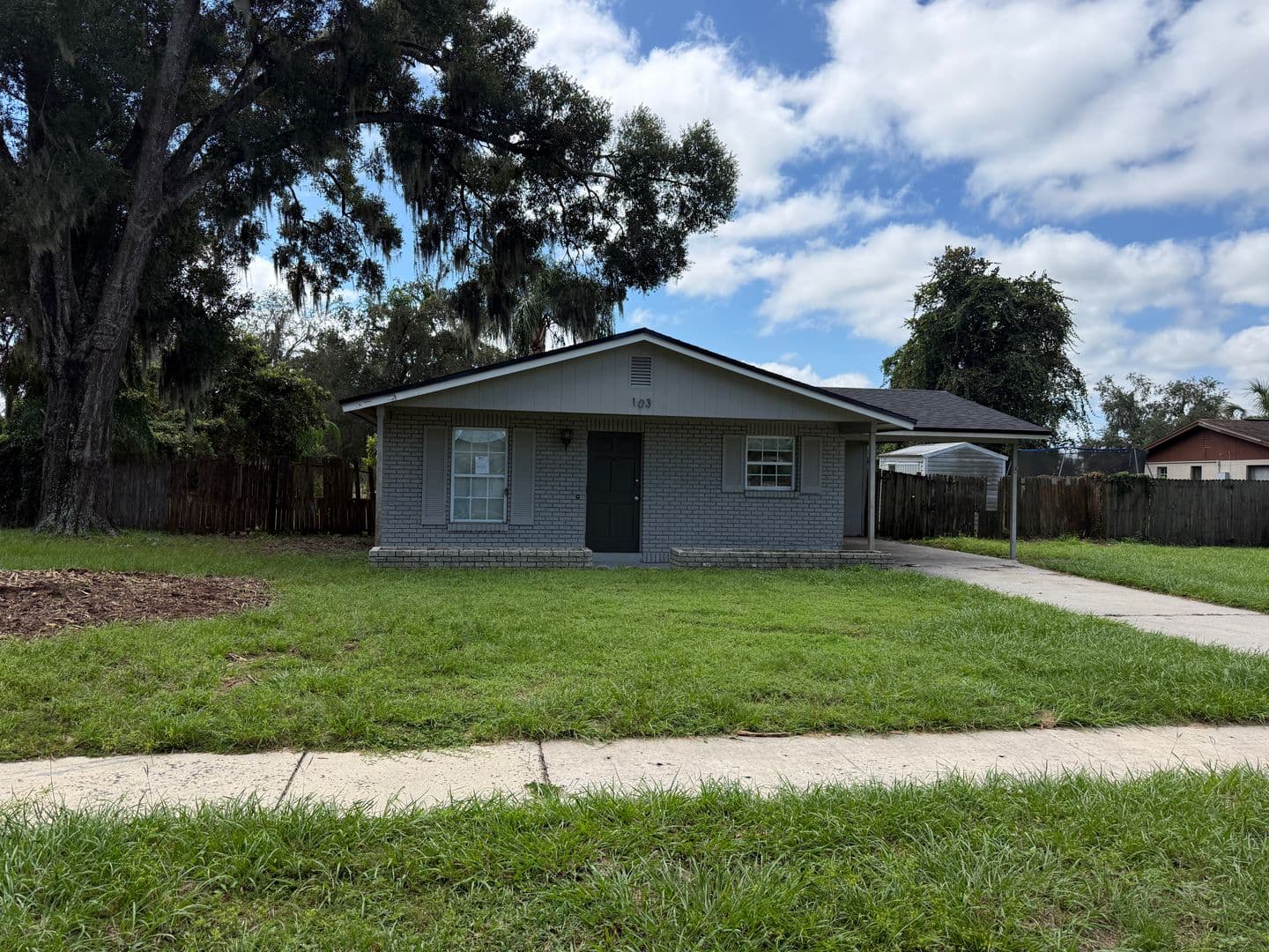 Seffner House: 103 Hickory Ln