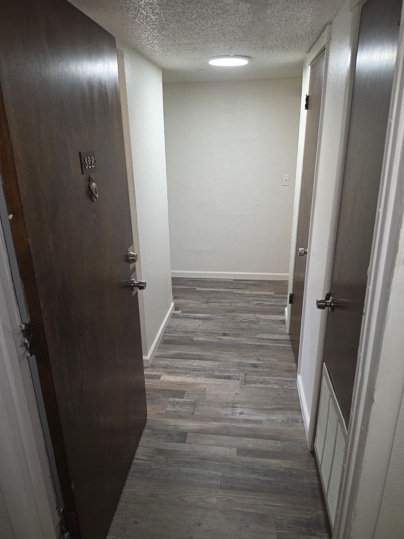 Wichita Apartment: 920 S. Rock Road