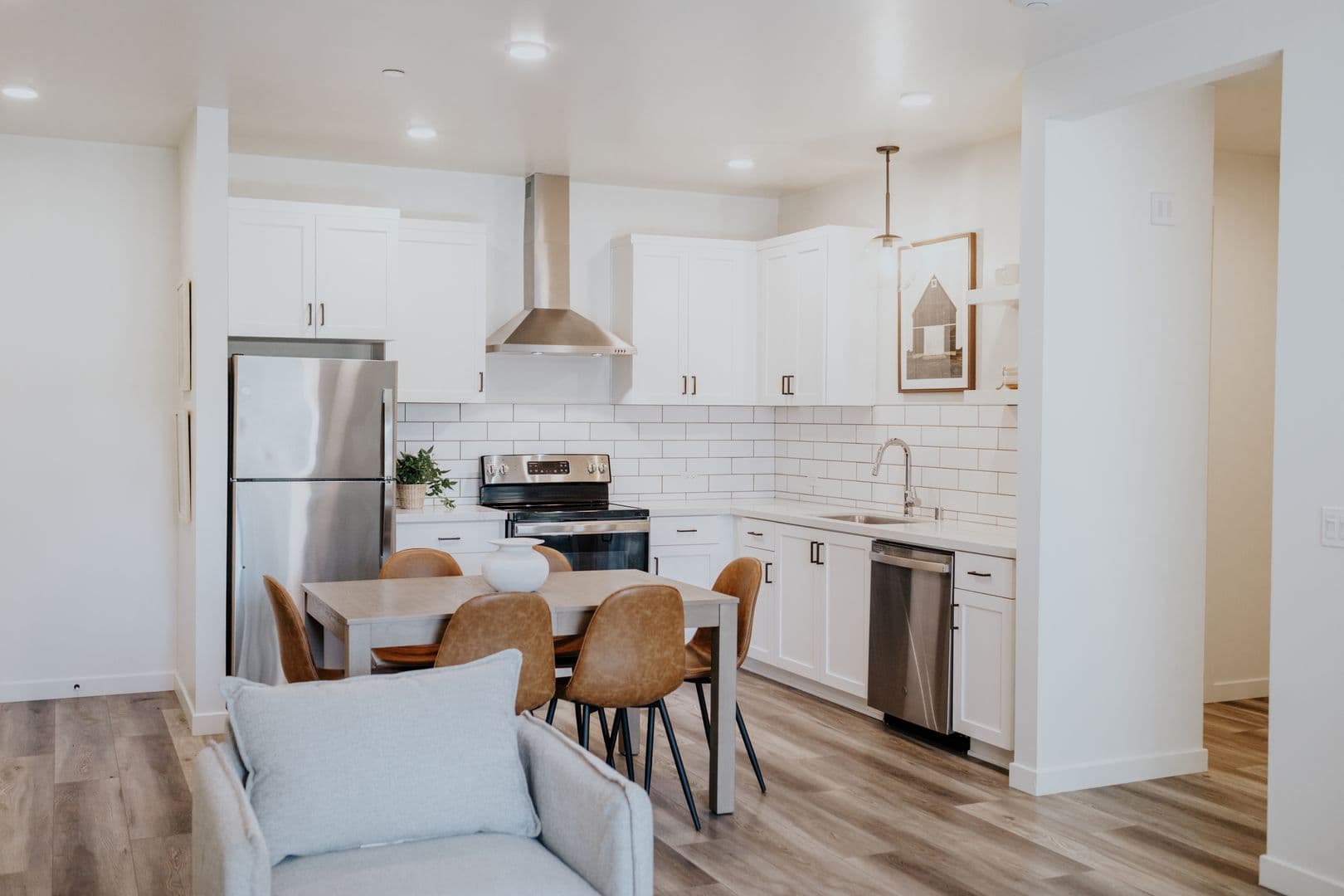 Bakersfield Apartment: 250 South Heath Road