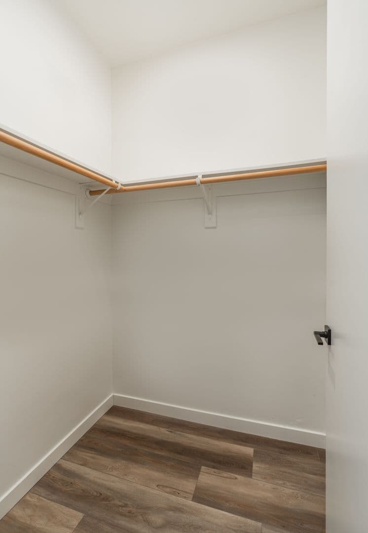 Santa Barbara Apartment: 835 E. Canon Perdido Street