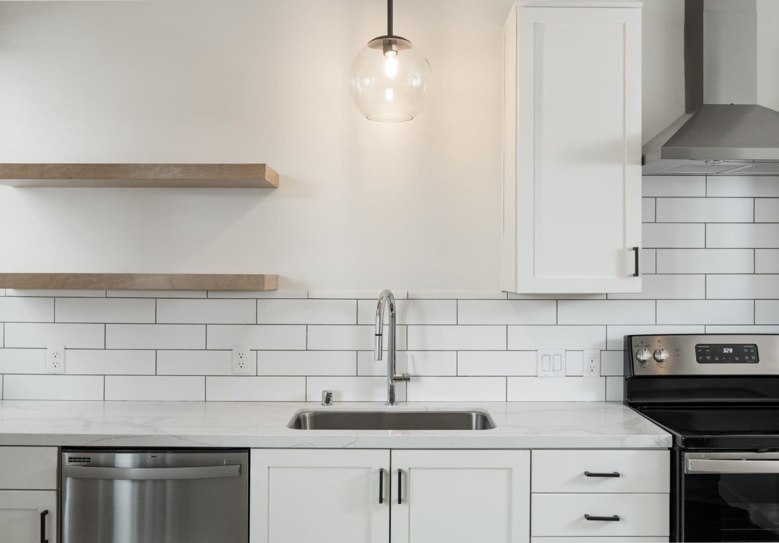 Santa Barbara Apartment: 835 E. Canon Perdido Street