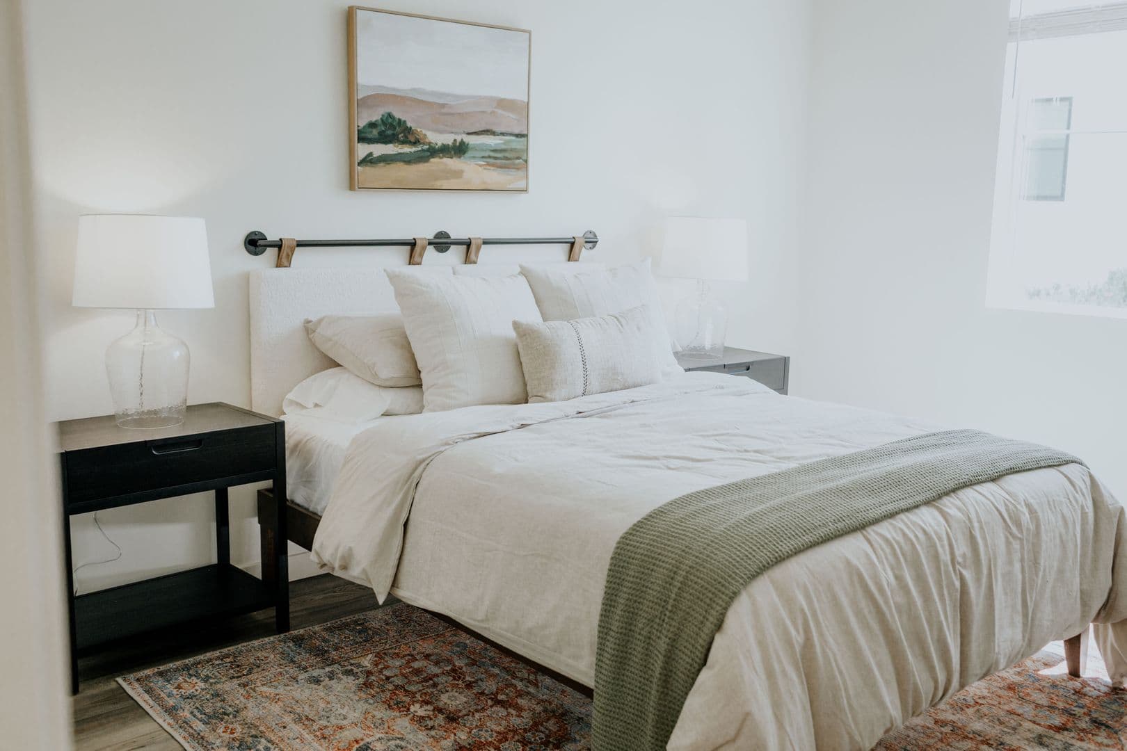 Bakersfield Apartment: 250 South Heath Road