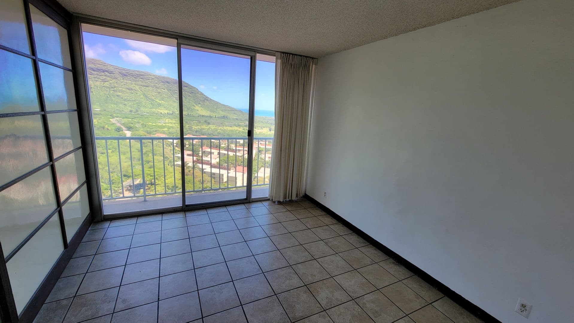 Waianae House: 84-710 Kili Dr #1519