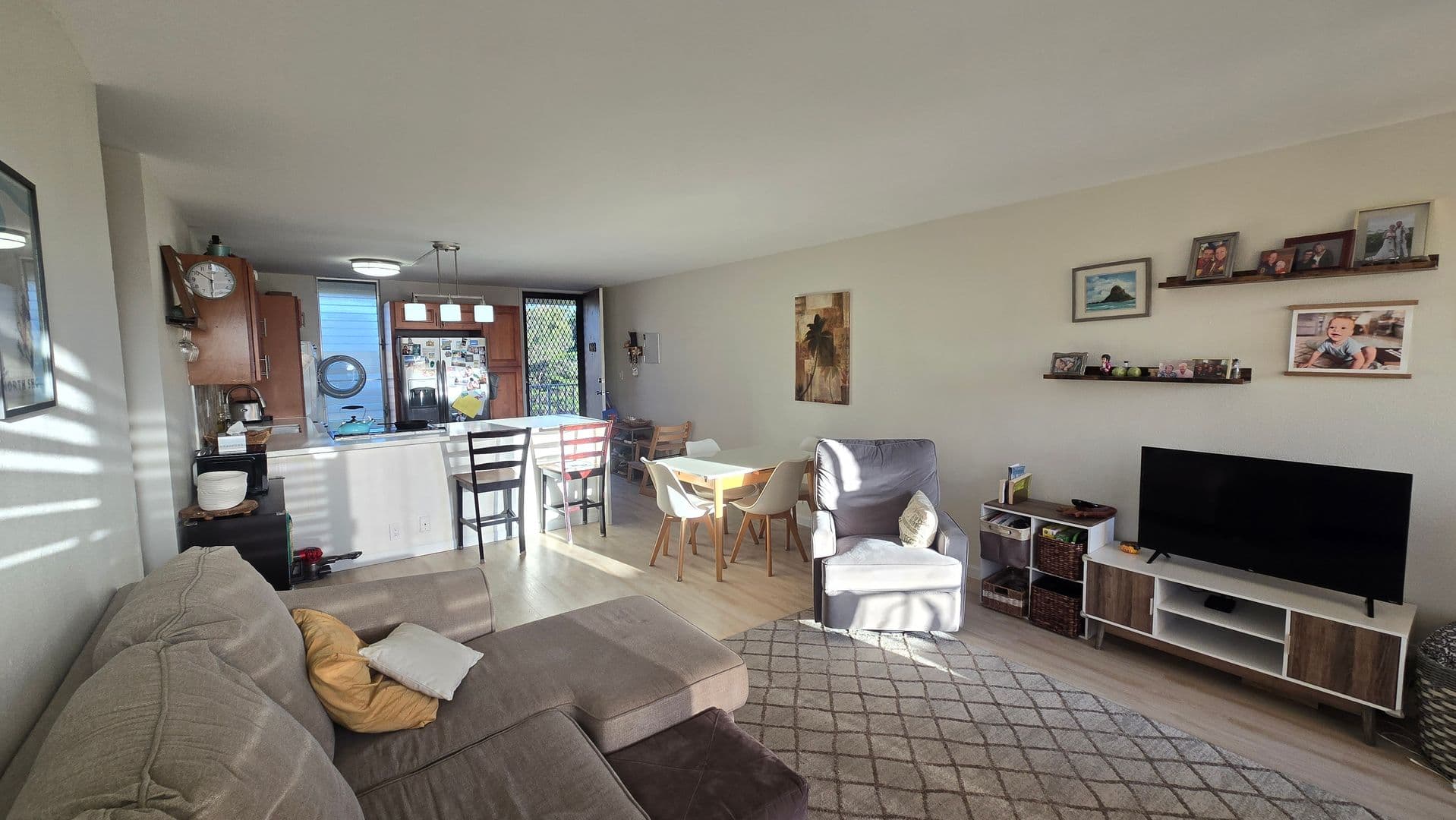 Mililani Condo: 95-227 Waikalani Dr #A1203