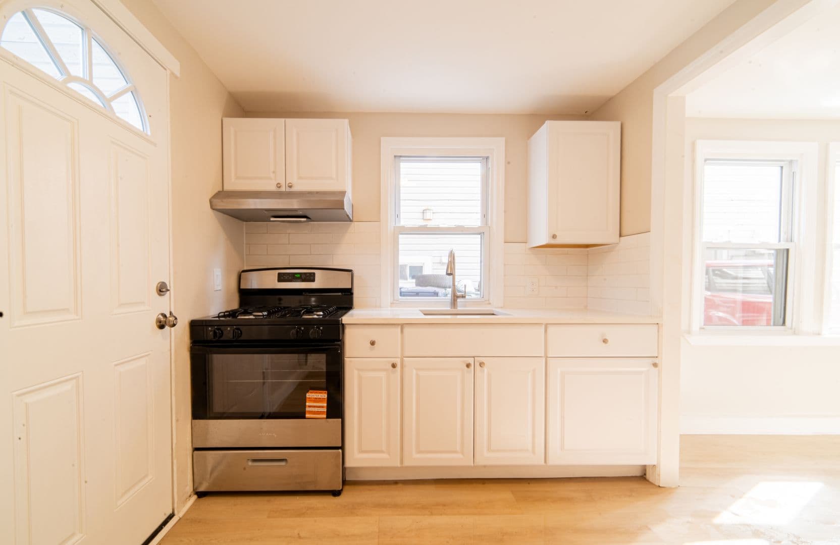 Atlantic City Townhome: 115 N Delancy Pl