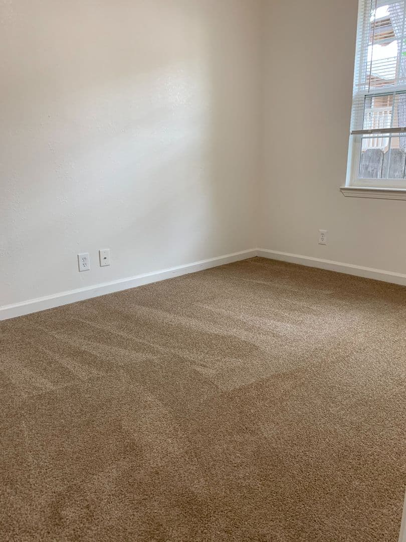 Monterey Apartment: 414 Ramona Ave