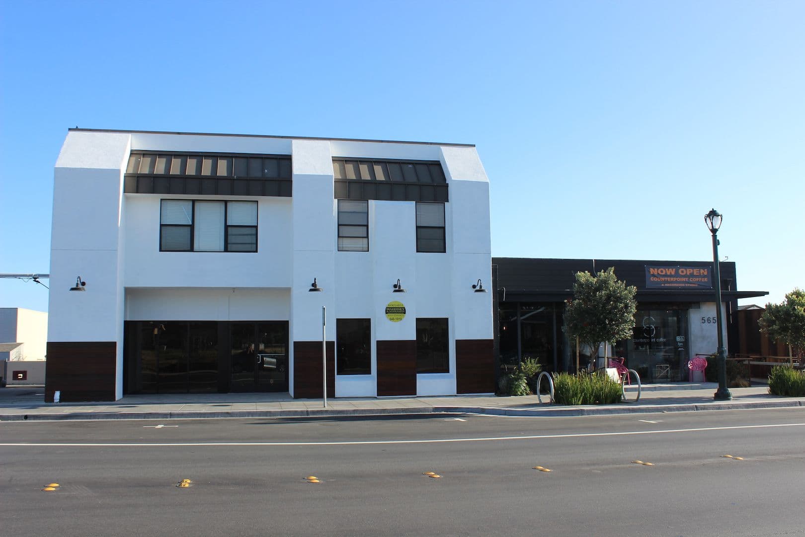 Seaside Apartment: 555 Broadway Ave