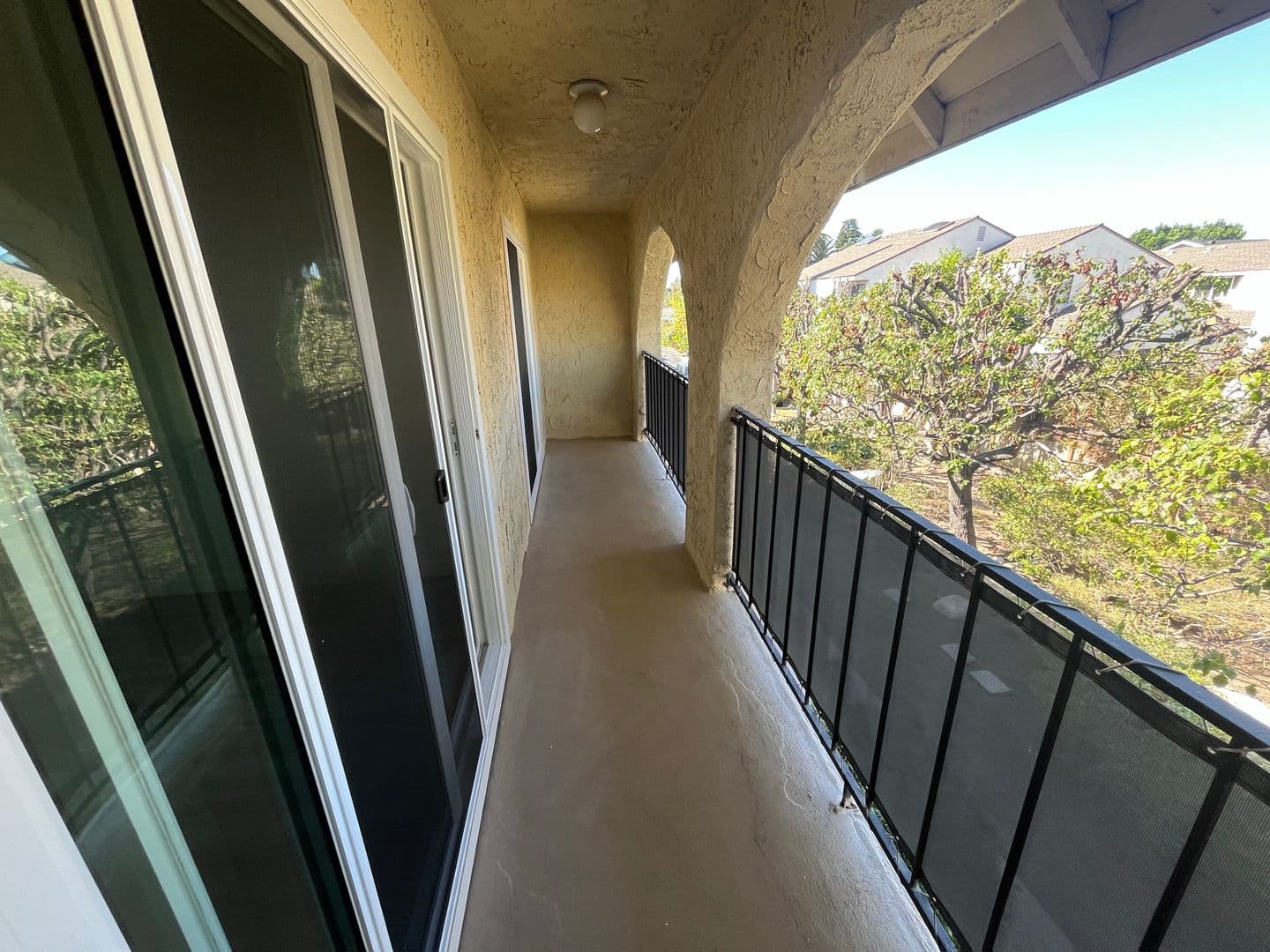 Costa Mesa Apartment: 2522 Elden Ave