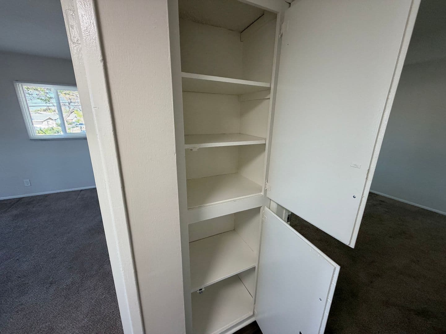 Anaheim Apartment: 1602-1608 W Juno Ave