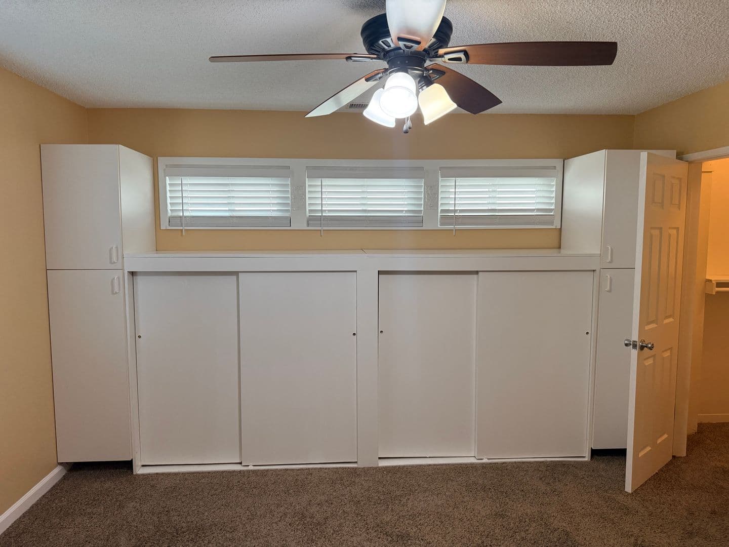 San Diego Apartment: 5847-5849 Mildred St