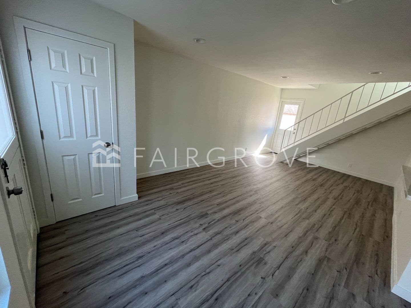 Costa Mesa Apartment: 2522 Elden Ave