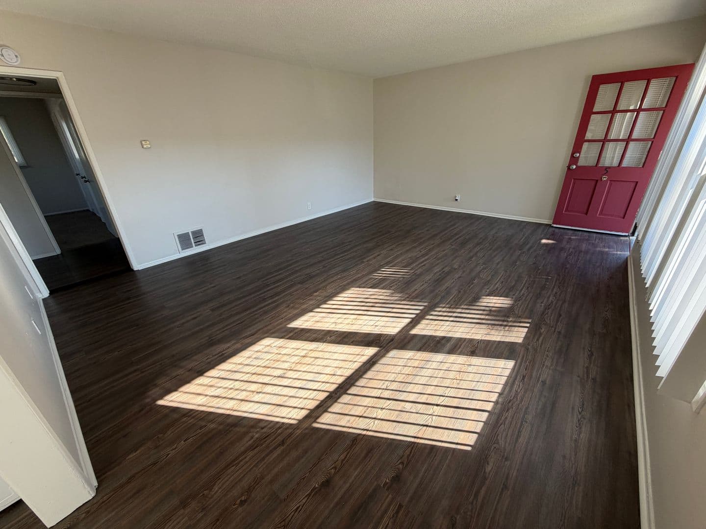 Anaheim Apartment: 1602-1608 W Juno Ave