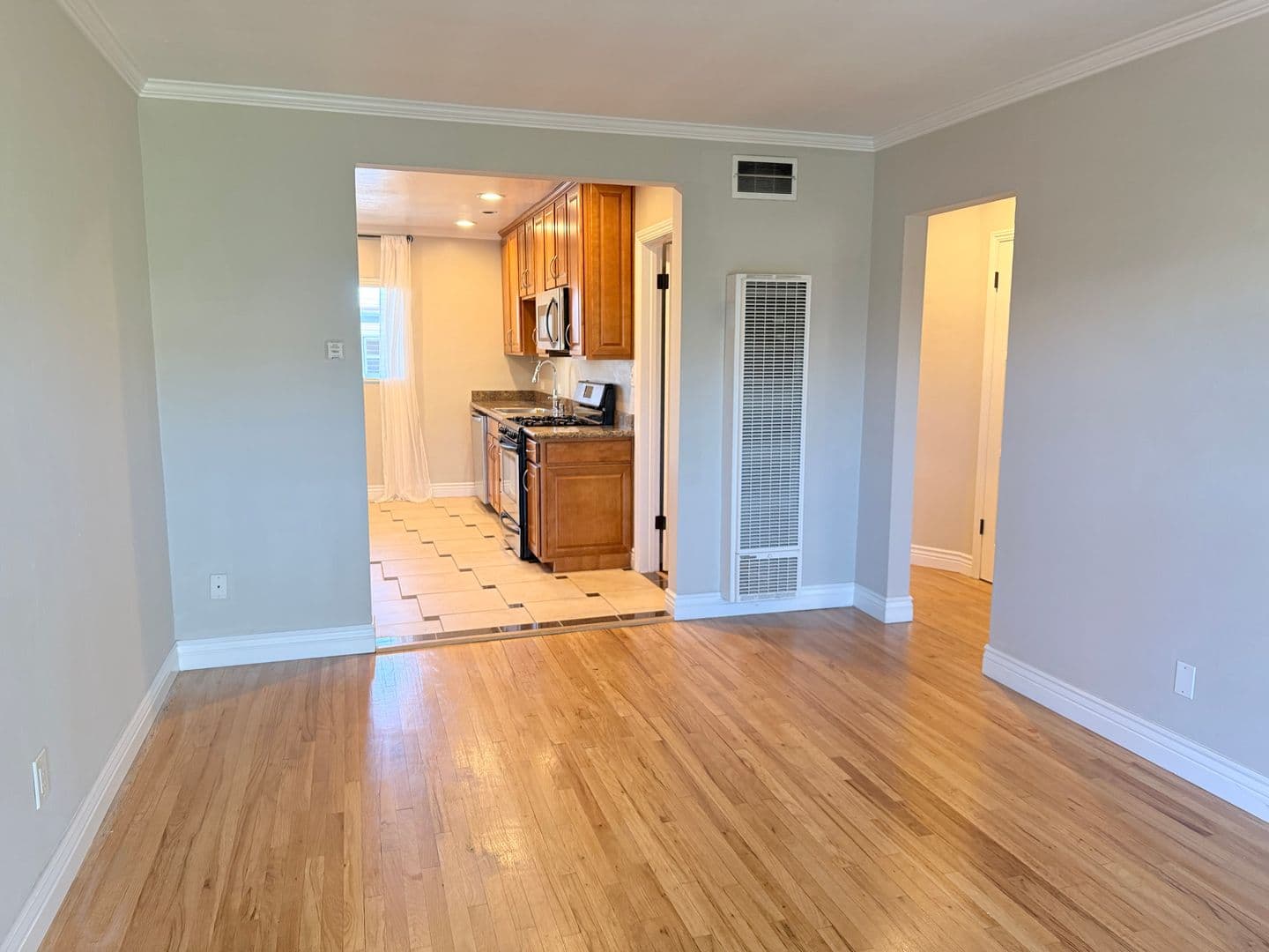 San Diego Apartment: 2817-2831 Carleton St