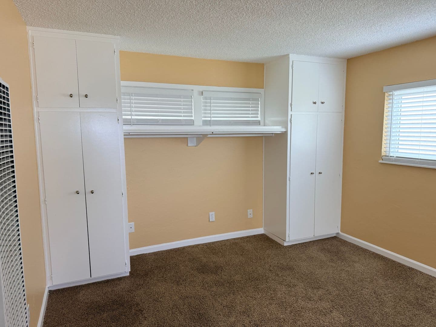 San Diego Apartment: 5847-5849 Mildred St