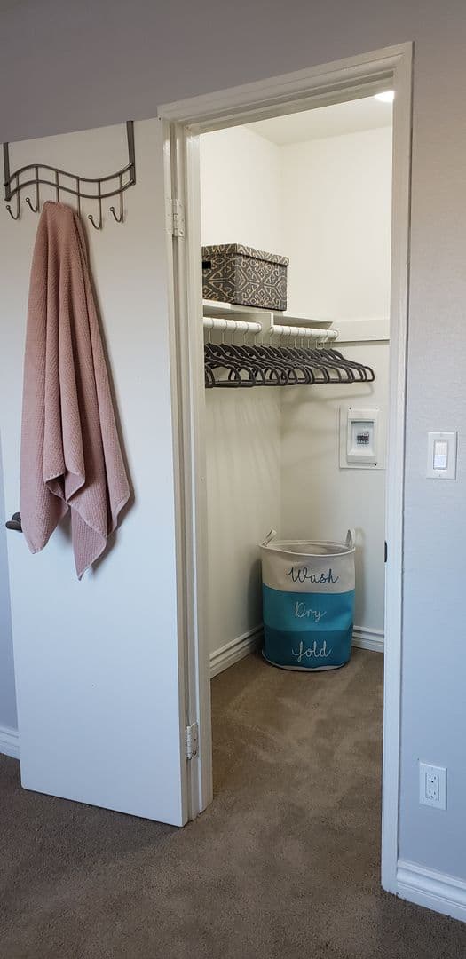 Poway Apartment: 13312 Community Rd