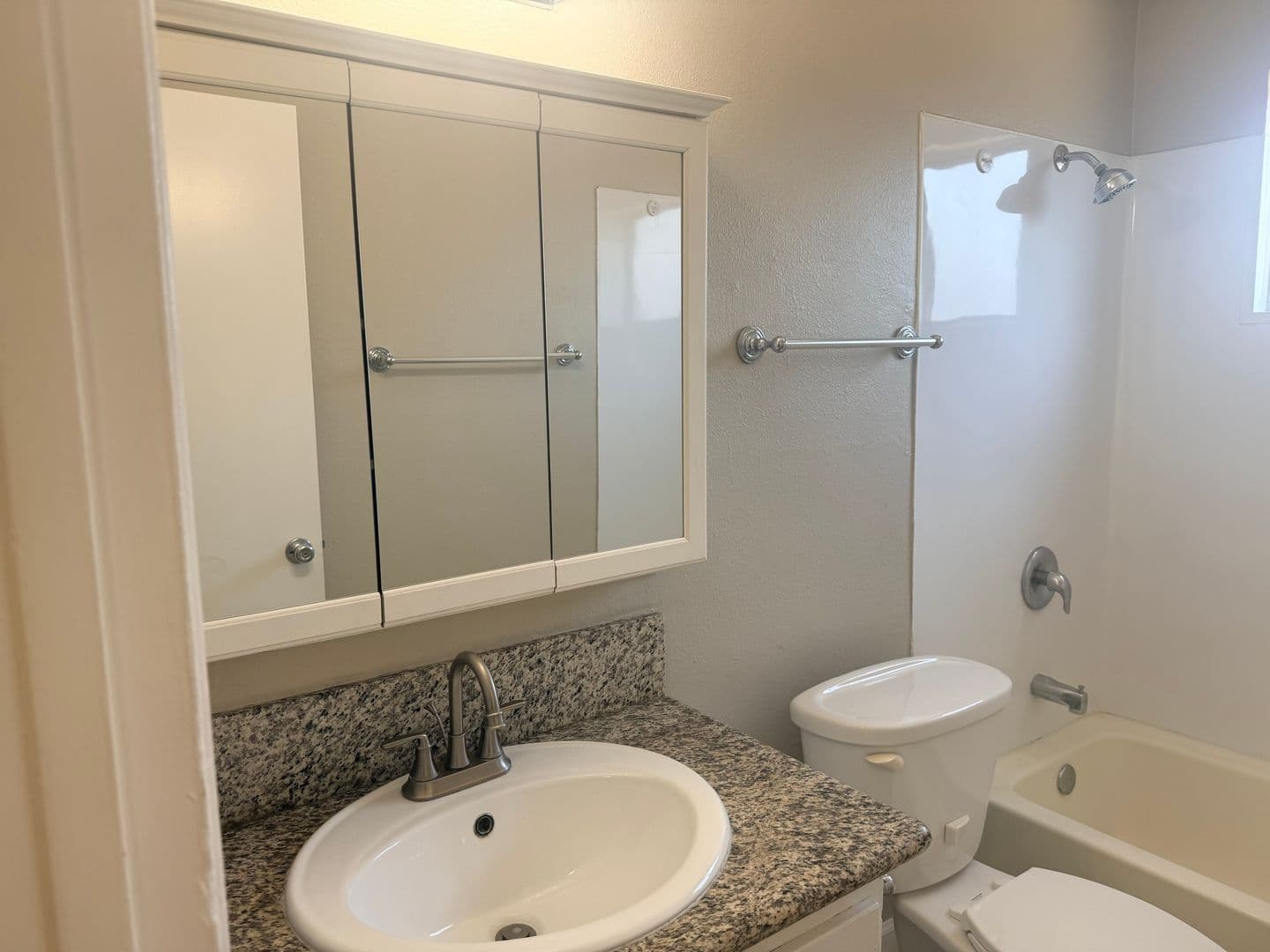 National City Apartment: 1121 E 6th Street