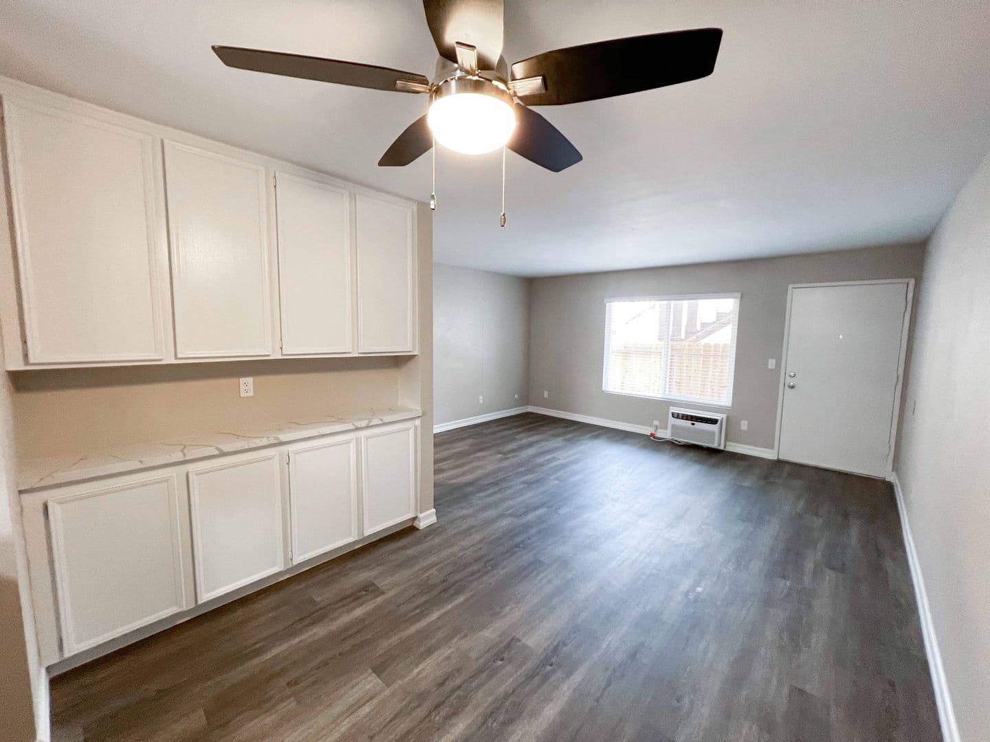San Diego Apartment: 5340-5338 Wightman Street