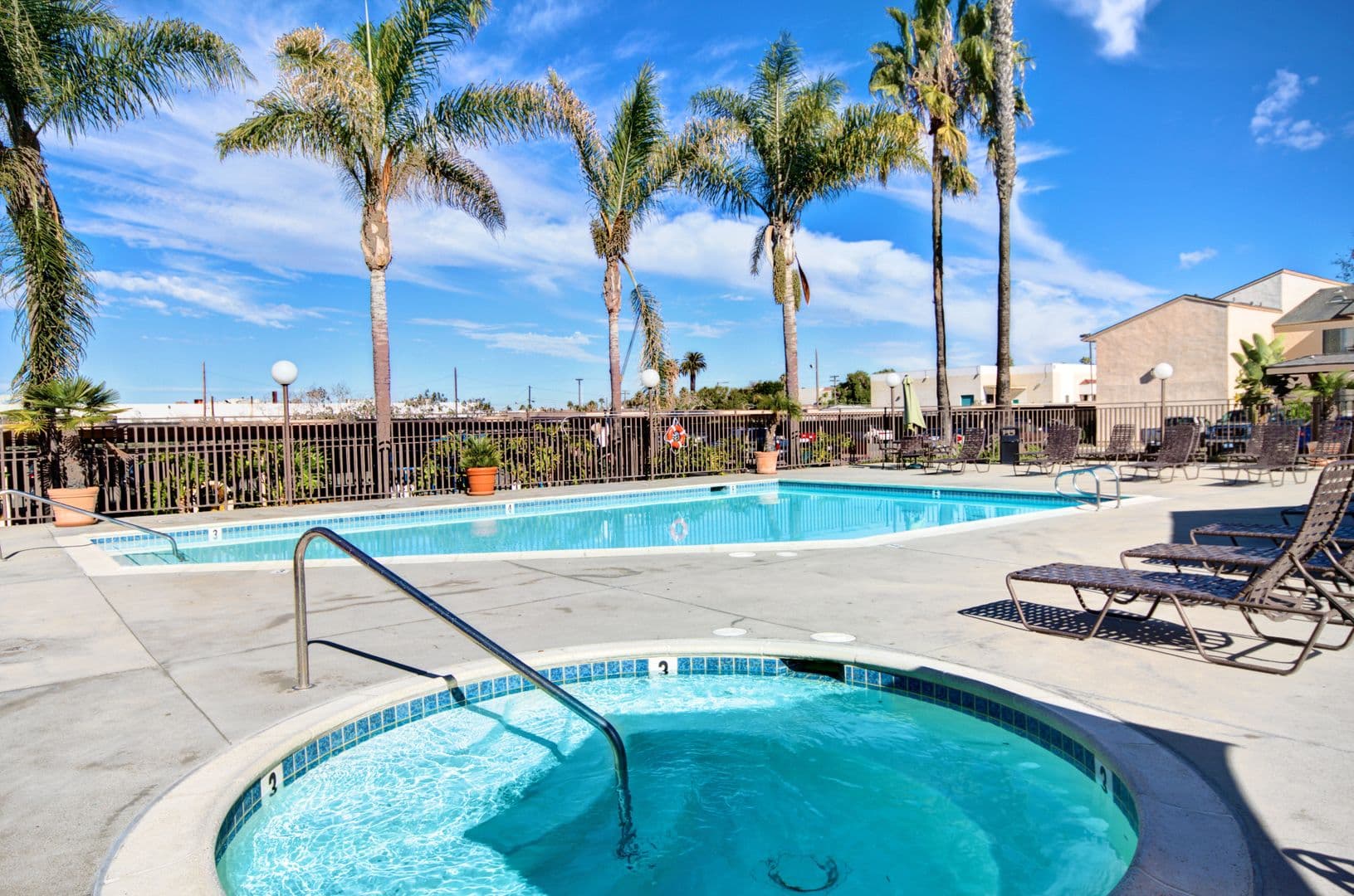 Chula Vista Apartment: 652 Moss St