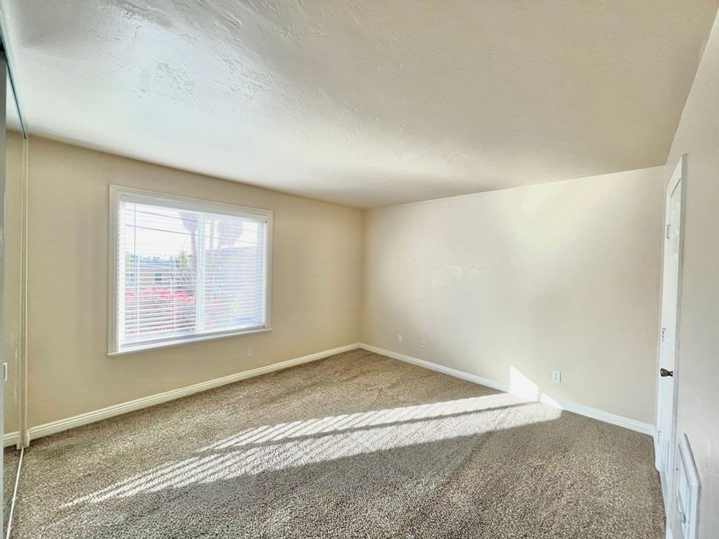 San Diego Condo: 7003 Saranac St - 109