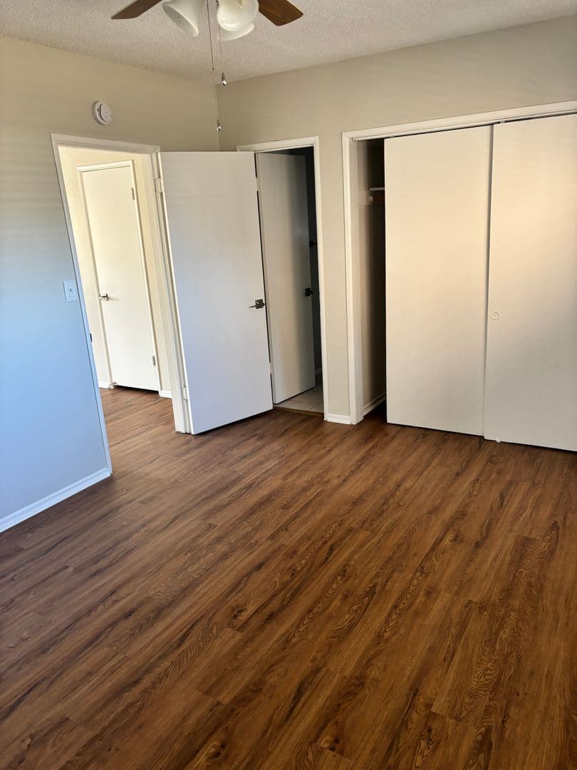 Hemet Apartment: 43611 Florida Ave