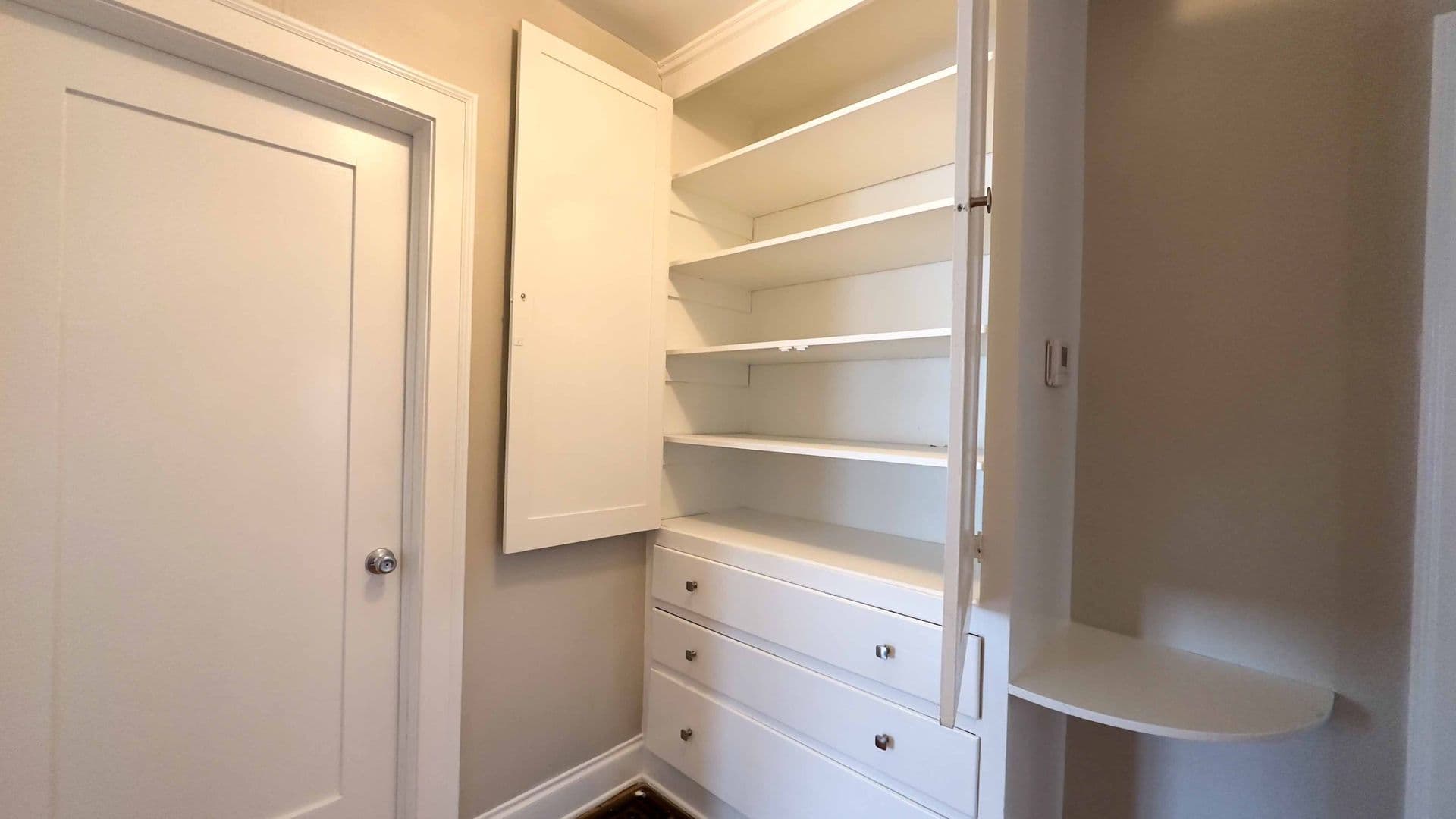 San Diego Apartment: 2446 Brant St.