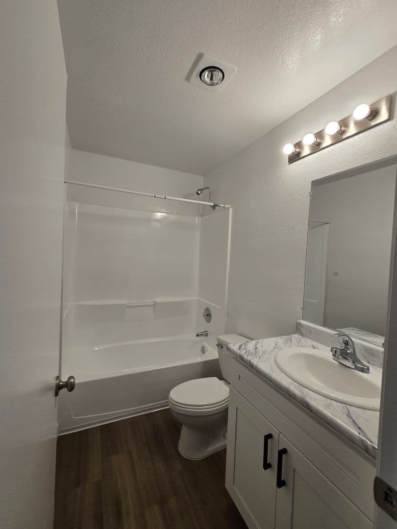 Chula Vista Apartment: 652 Moss St