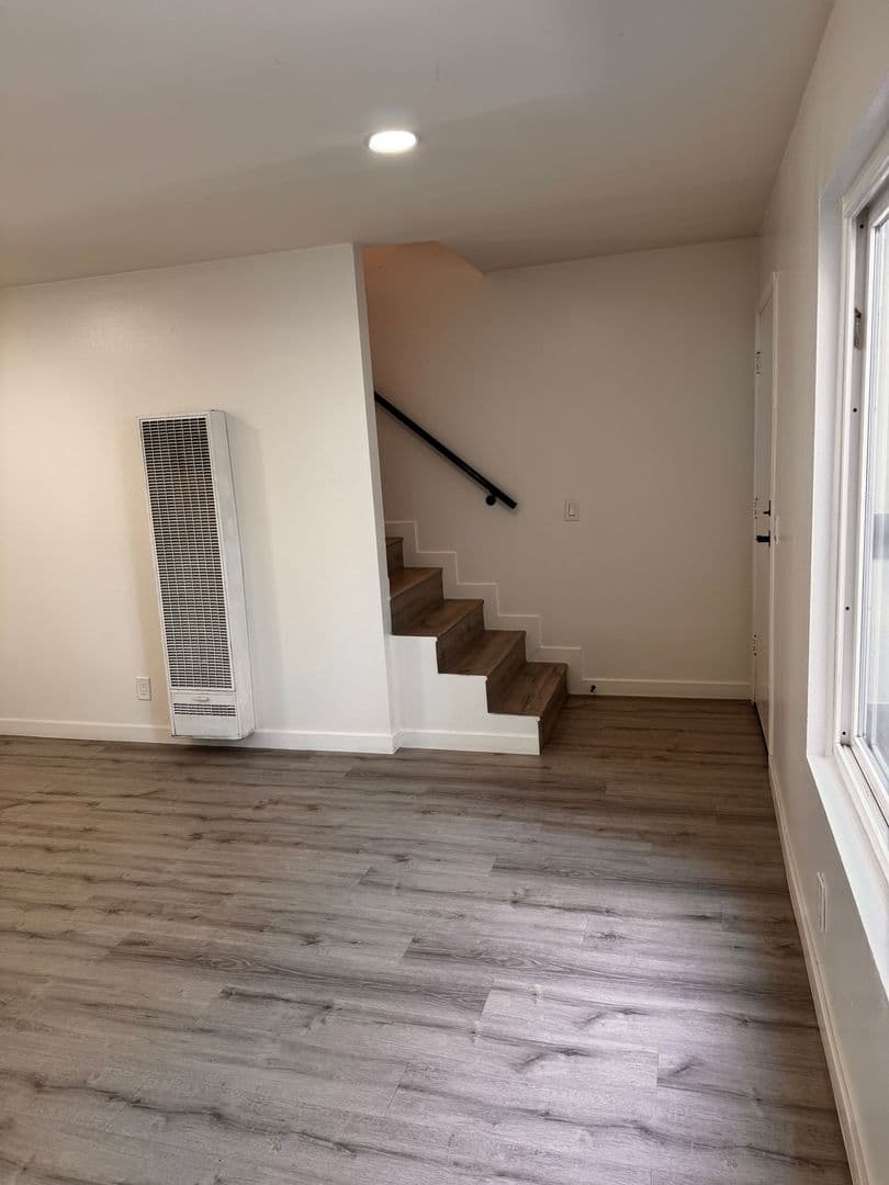 Huntington Beach Apartment: 7681 Ellis Ave