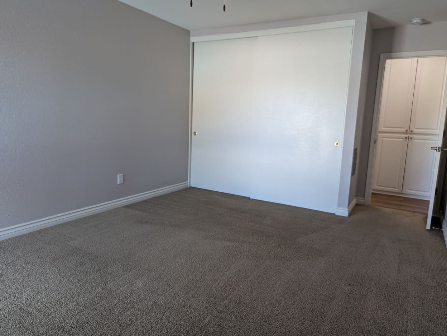 Poway Apartment: 13312 Community Rd