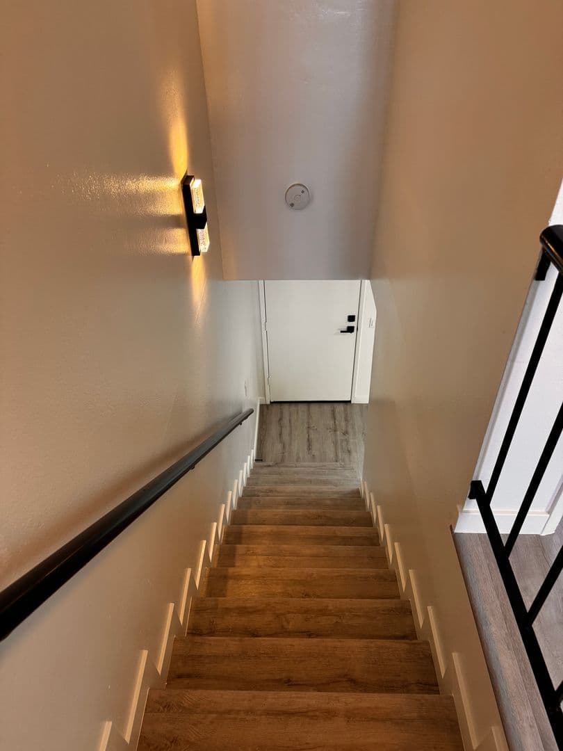 Huntington Beach Apartment: 7681 Ellis Ave