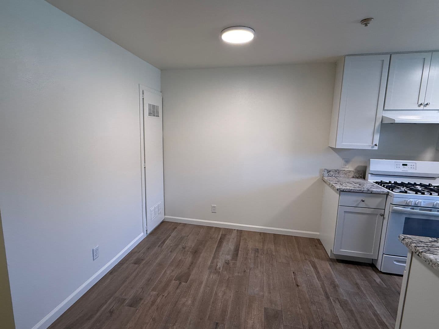 Vista Apartment: 235 Pala Vista Dr