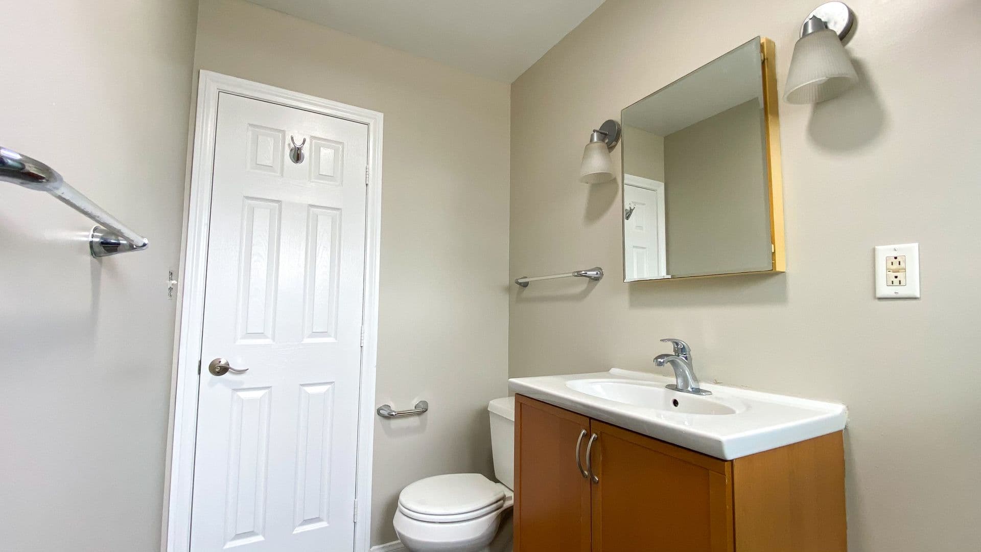 San Diego Apartment: 3785 Pershing Ave