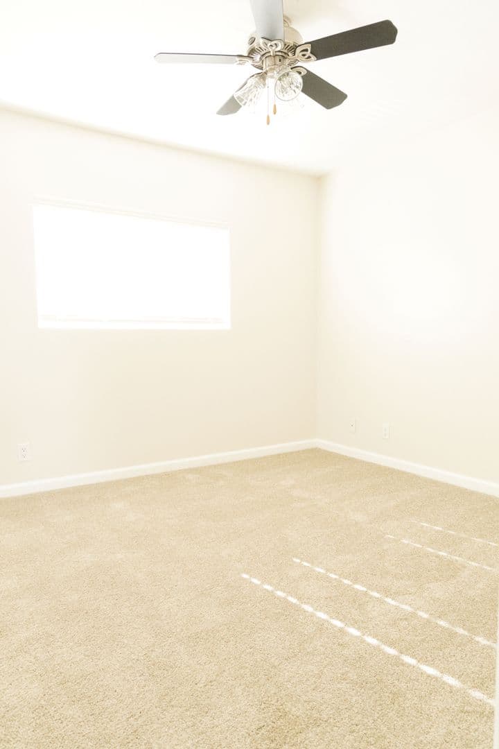 Long Beach Apartment: 3787 E 11th St